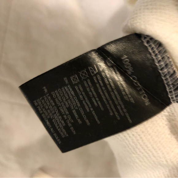 Avenue George v Paris sweatshirt, EUC - Picture 6 of 10